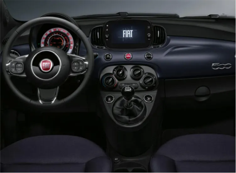 ds7fiat-500-hibrido-sport-interior.png