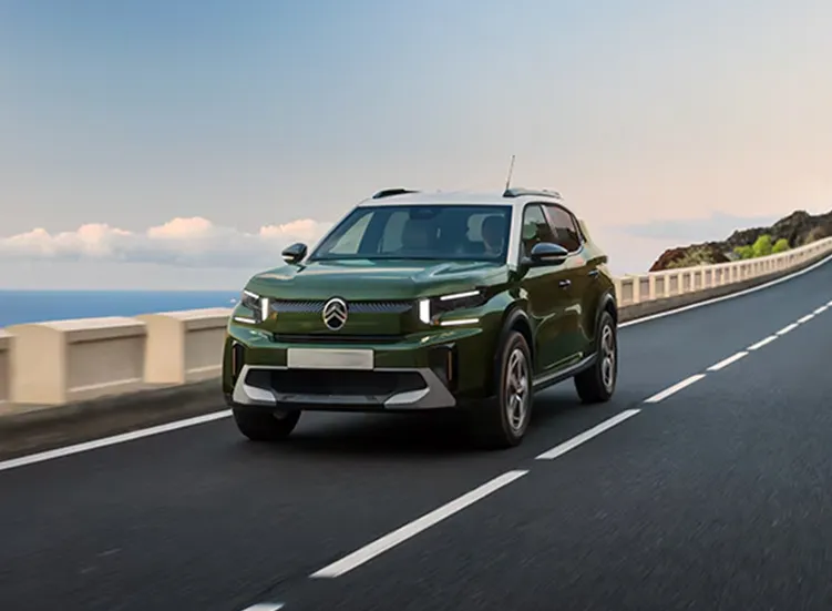 Renting-Citroen-C3-Aircross-desde-lejos-2_resultado